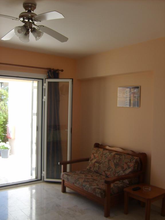 Gouna'S Aparts Apartment Xi Beach Exterior photo